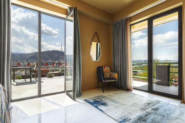Отель Brim Hotel Тбилиси-3