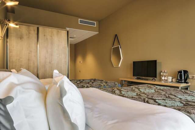 Отель Brim Hotel Тбилиси-47